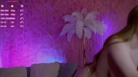  Kristina Kris  online show from 28, 1, 2025