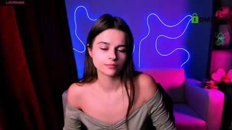 Snapshot of silvia_queen1 chatting on 3, 11, 2025 Silvia nude in pvt online show from 3, 11, 2025