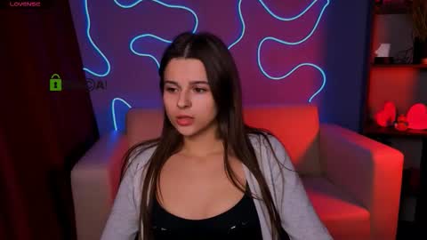 Snapshot of silvia_queen1 chatting on 28, 11, 2025 Silvia nude in pvt online show from 28, 11, 2025