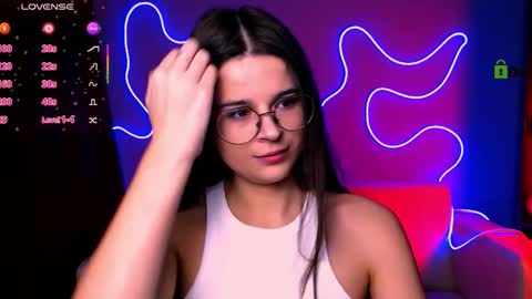 Snapshot of silvia_queen1 chatting on 16, 12, 2025 Silvia nude in pvt online show from 16, 12, 2025