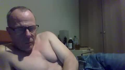 simon56691 online show from 4, 1, 2025