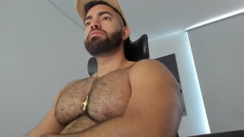 Snapshot of simon_leon01 chatting on 14, 7, 2026 simon_leon01 online show from 14, 7, 2026