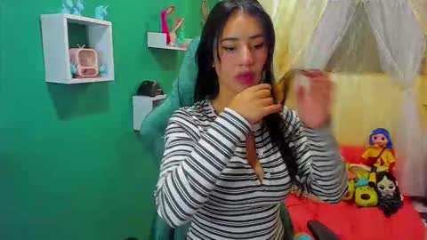 Snapshot of simone_simpson chatting on 10, 2, 2026 Simon Simpson Modelo Independiente online show from 10, 2, 2026