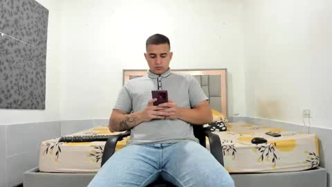 SIMON KELER online show from 21, 4, 2026