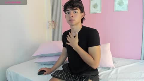  Simon  online show from 14, 12, 2024