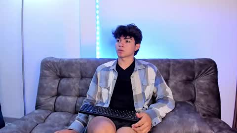  Simon  online show from 22, 12, 2024