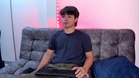  Simon  online show from 27, 12, 2024