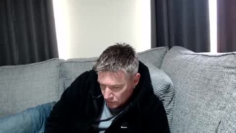 Snapshot of simplelife0 chatting on 4, 5, 2026 Ricky online show from 4, 5, 2026