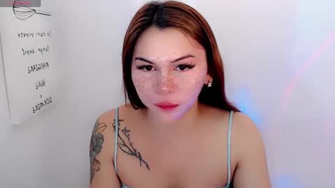 Snapshot of simplepinayx chatting on 1, 1, 2025 call me nath online show from 1, 1, 2025