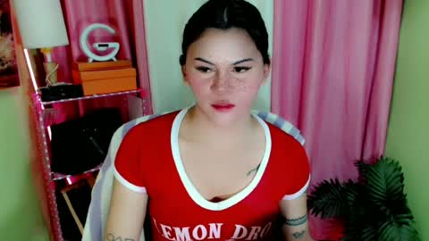 Snapshot of simplepinayx chatting on 1, 7, 2026 call me nath online show from 1, 7, 2026