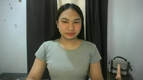 Snapshot of simply_francine chatting on 29, 6, 2026 simply francine online show from 29, 6, 2026