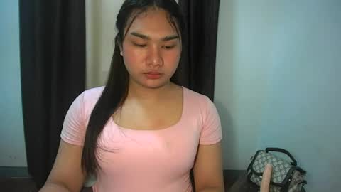 Snapshot of simply_francine chatting on 9, 7, 2026 simply francine online show from 9, 7, 2026