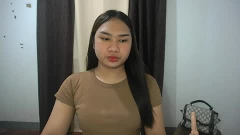 Snapshot of simply_francine chatting on 14, 7, 2026 simply francine online show from 14, 7, 2026