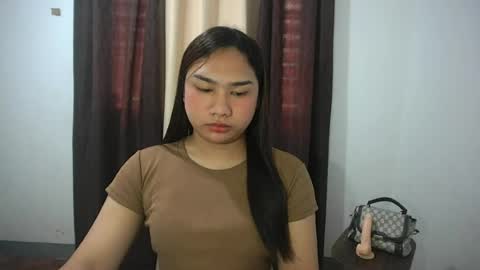 Snapshot of simply_francine chatting on 17, 7, 2026 simply francine online show from 17, 7, 2026