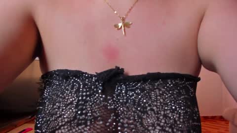 Snapshot of simply_zoe___ chatting on 7, 1, 2025 zoe online show from 7, 1, 2025