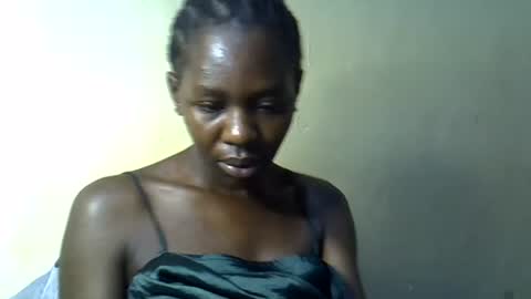 Snapshot of simplyloy33 chatting on 26, 6, 2026 simplyloy33 online show from 26, 6, 2026