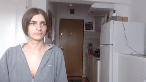 simyhvn online show from 17, 2, 2025