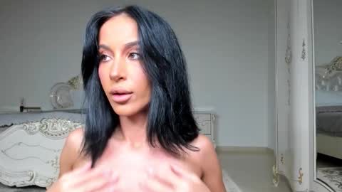 C online show from 21, 11, 2025