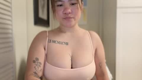 Snapshot of sincerelyyoursxoxo chatting on 18, 1, 2026 Miss G online show from 18, 1, 2026