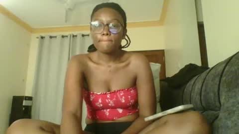 Snapshot of sinful_shadow chatting on 1, 8, 2026 sinful_shadow online show from 1, 8, 2026