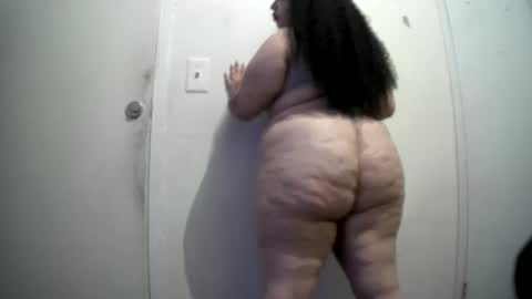 Snapshot of sinfulstarlett chatting on 17, 12, 2024 Sinful Starlett online show from 17, 12, 2024