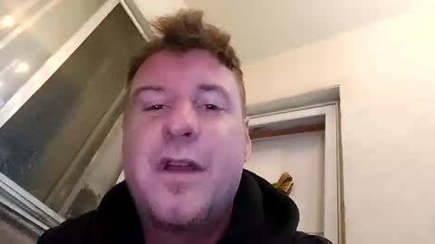 Snapshot of singledad88show chatting on 15, 10, 2025 singledad88show online show from 15, 10, 2025