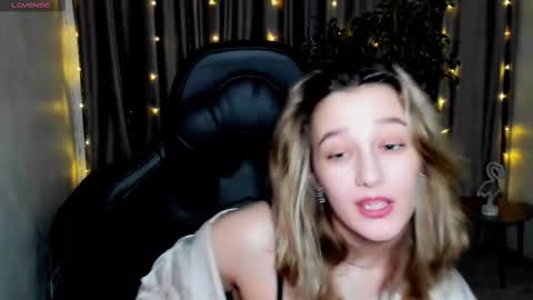 Sinty Noria online show from 6, 3, 2025