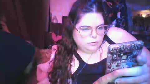 Siofra online show from 28, 2, 2025