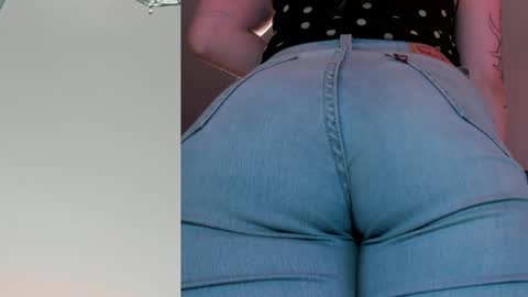 Snapshot of siouxsie_cenobite chatting on 9, 6, 2026 Siouxsie online show from 9, 6, 2026