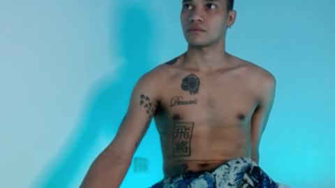 Sir black online show from 25, 3, 2026