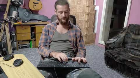 I am The Fourth and only Sir. Pelo online show from 9, 9, 2025