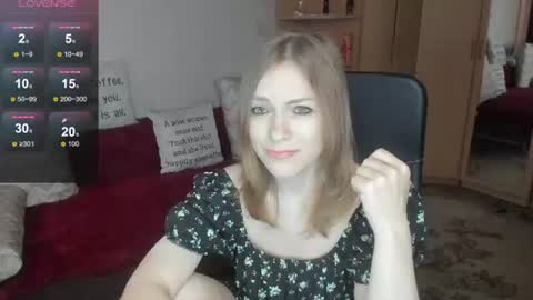 Snapshot of sirenasilk chatting on 19, 6, 2026 sirenasilk online show from 19, 6, 2026