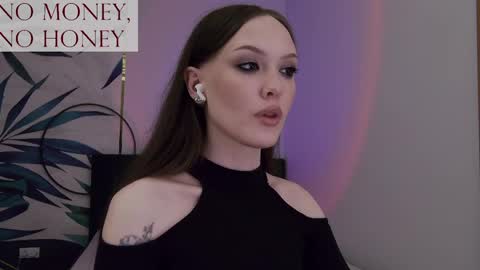 Goddess Sirena online show from 25, 5, 2026
