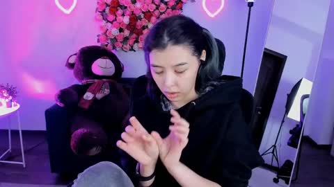 Snapshot of sirenmystique chatting on 21, 4, 2026 Si online show from 21, 4, 2026