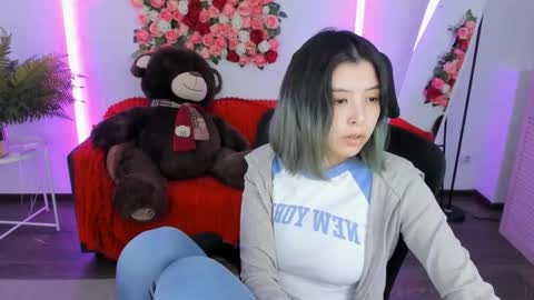 Snapshot of sirenmystique chatting on 20, 5, 2026 Si online show from 20, 5, 2026