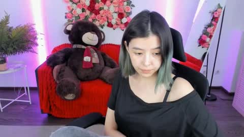 Snapshot of sirenmystique chatting on 21, 5, 2026 Si online show from 21, 5, 2026