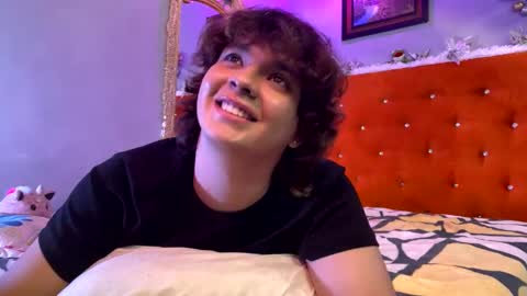 Snapshot of sirius_angels chatting on 5, 12, 2024 Sirius angels online show from 5, 12, 2024