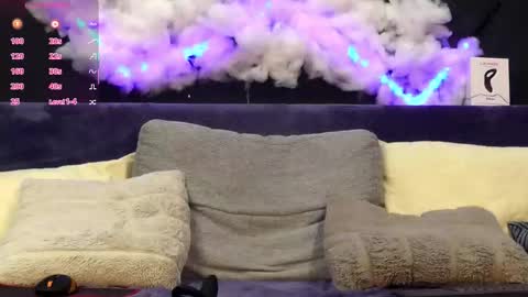 Snapshot of sirredy chatting on 19, 9, 2025 Edy online show from 19, 9, 2025