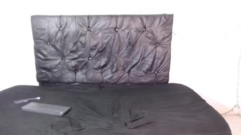 SIR RYANT online show from 6, 10, 2025