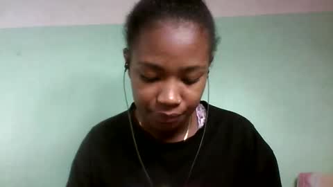 Snapshot of sisih567089 chatting on 13, 9, 2025 sisih567089 online show from 13, 9, 2025