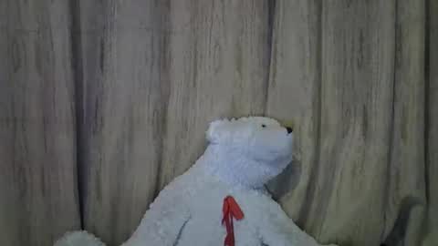 Snapshot of sismile chatting on 19, 11, 2025 shannie online show from 19, 11, 2025