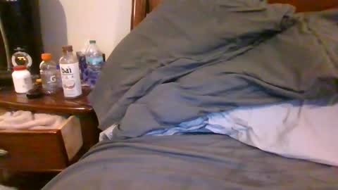 wants to suck cock online show from 24, 2, 2026