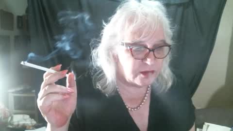 Sissy Diane online show from 8, 11, 2025