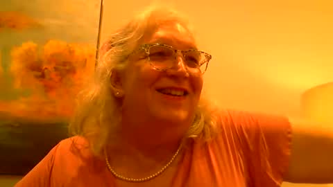 Sissy Diane online show from 24, 11, 2025