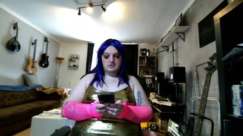 Snapshot of sissylovedoll chatting on 2, 5, 2026 Tiffany Candy online show from 2, 5, 2026