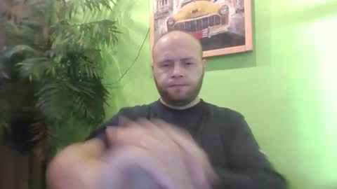 Snapshot of sixten19795 chatting on 5, 11, 2025 sixten19795 online show from 5, 11, 2025