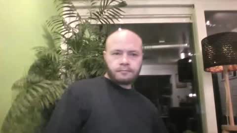 Snapshot of sixten19795 chatting on 15, 12, 2025 sixten19795 online show from 15, 12, 2025