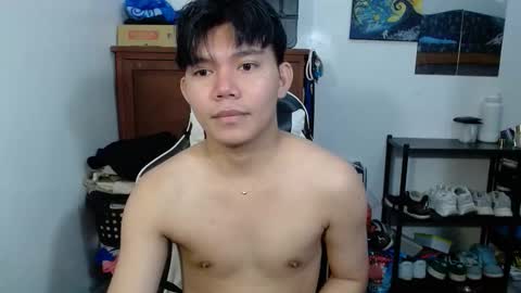 Snapshot of sixtj4s chatting on 3, 2, 2026 mIKE online show from 3, 2, 2026