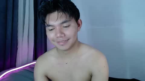 Snapshot of sixtj4s chatting on 19, 2, 2026 mIKE online show from 19, 2, 2026