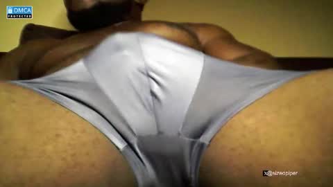 Snapshot of sizedpiper chatting on 1, 3, 2026 Pvt is open. Drop thumbs up in satisfaction online show from 1, 3, 2026